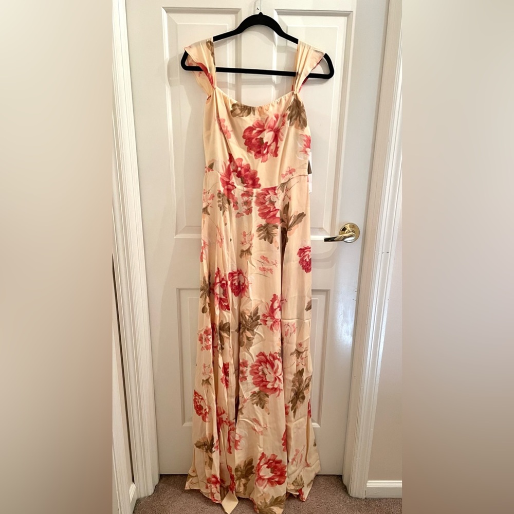 Reformation Isadora Dress in Naples